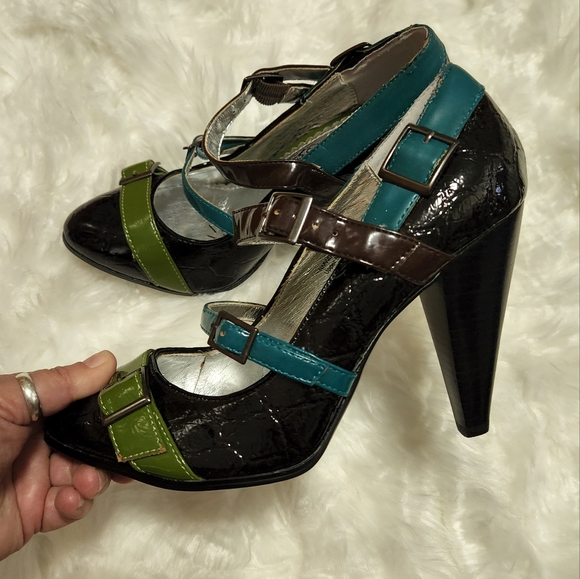 Naughty Monkey/ Buckle Heels